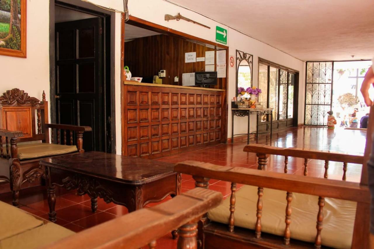 Hotel San Clemente Вальядолид Экстерьер фото