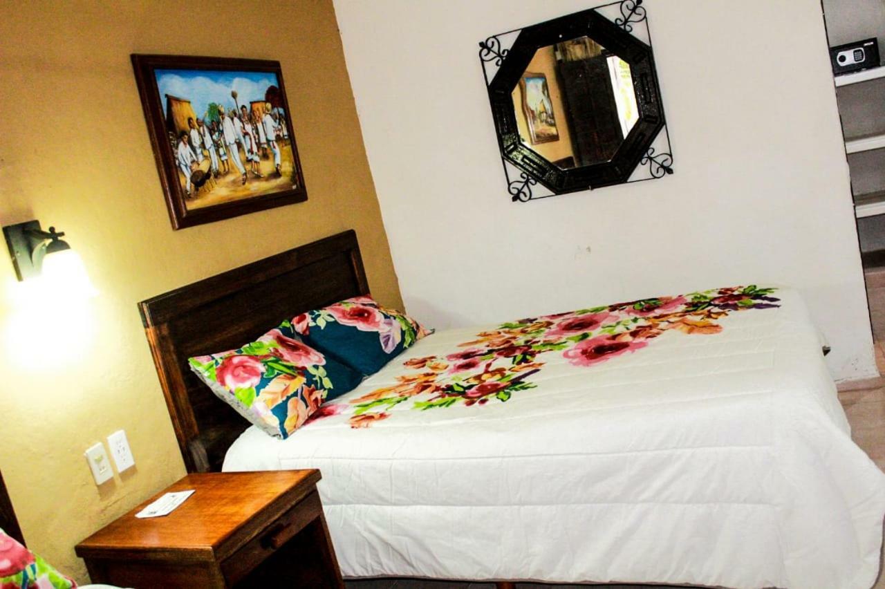 Hotel San Clemente Вальядолид Экстерьер фото